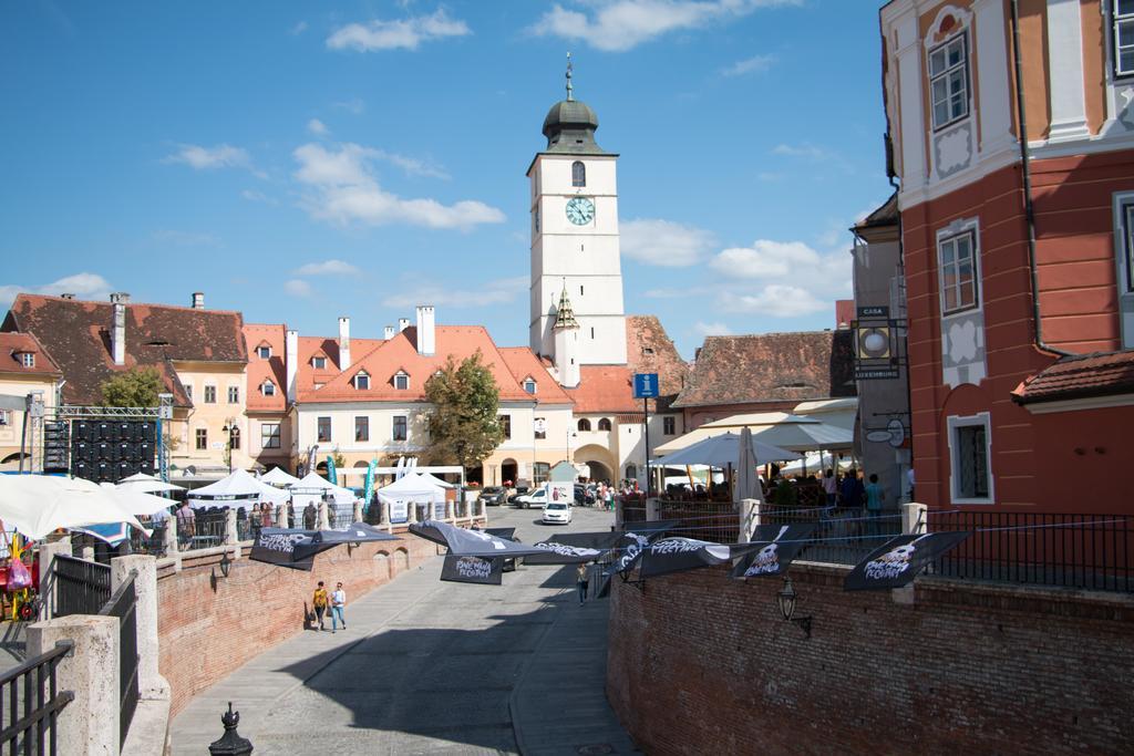 Garsoniera Alegna Lägenhet Sibiu Exteriör bild